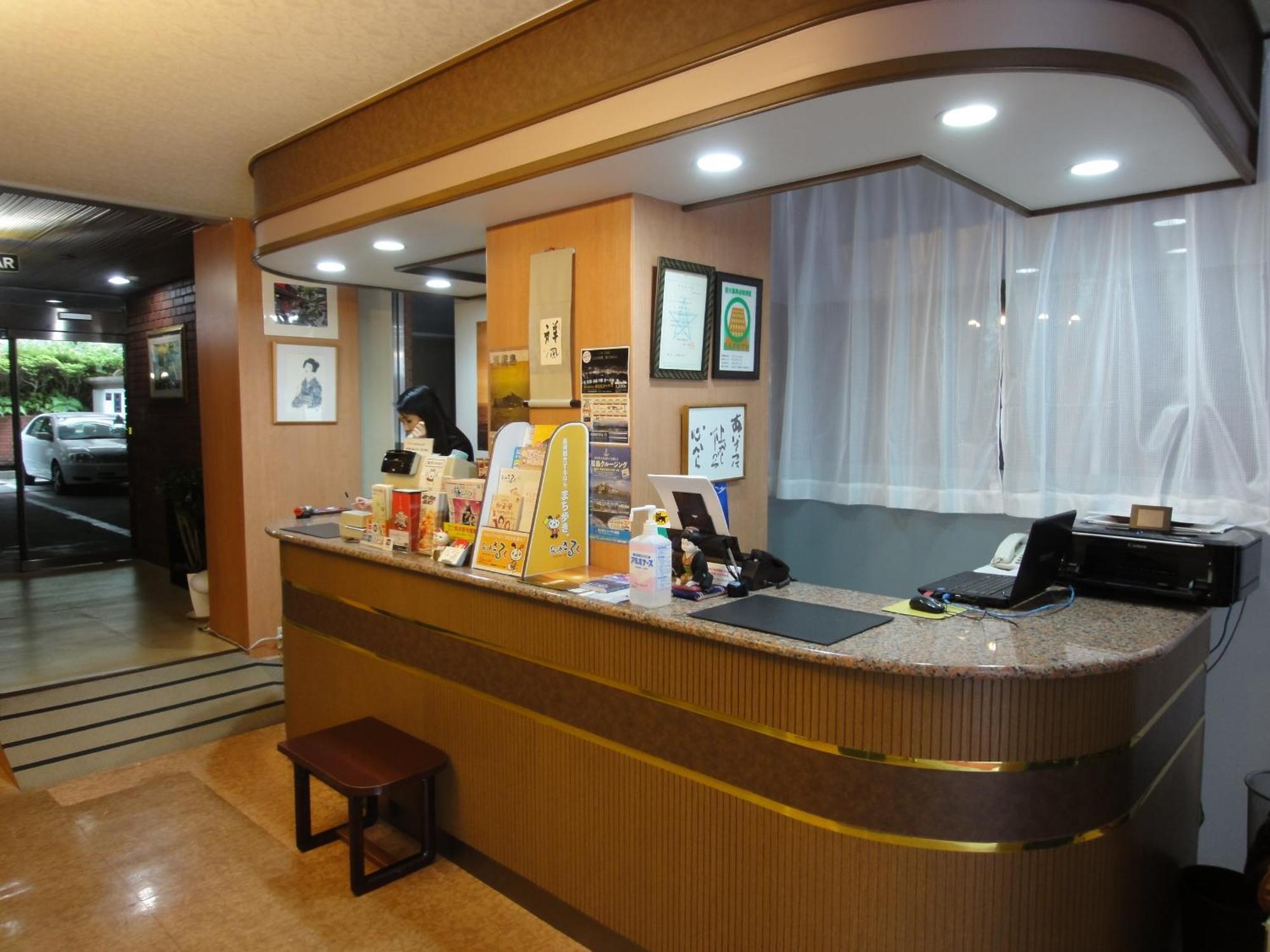 บิสซิเนส รอยัล โฮเต็ล นางาซากิ Hotel ภายนอก รูปภาพ